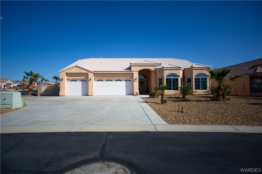 6184 S Los Lagos Cove, Fort Mohave, AZ 86426