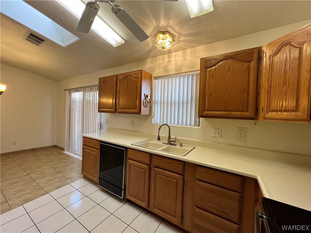 Listing photo id 18 for 9157 Concho Drive