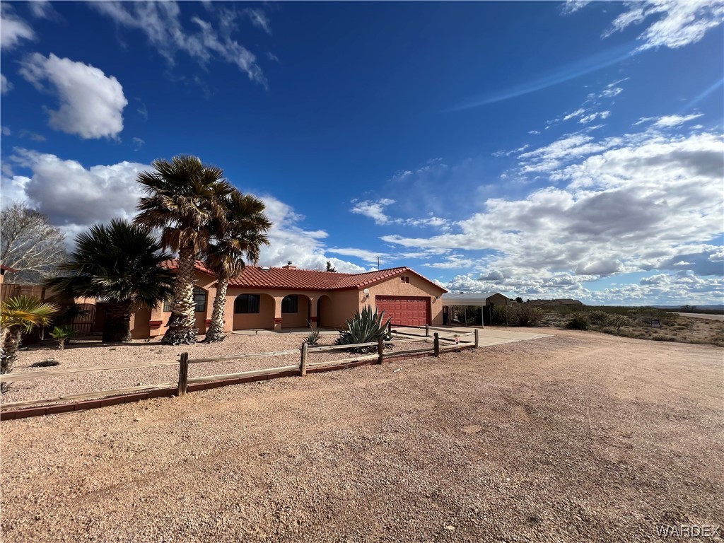 Listing photo id 2 for 9157 Concho Drive