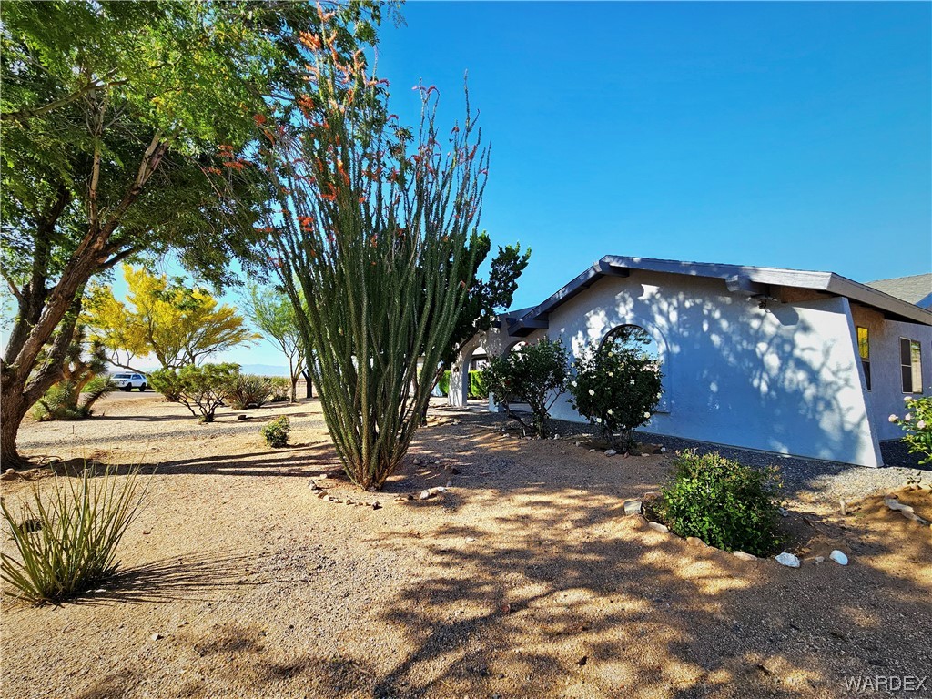 Listing photo id 41 for 8730 Lariat Drive