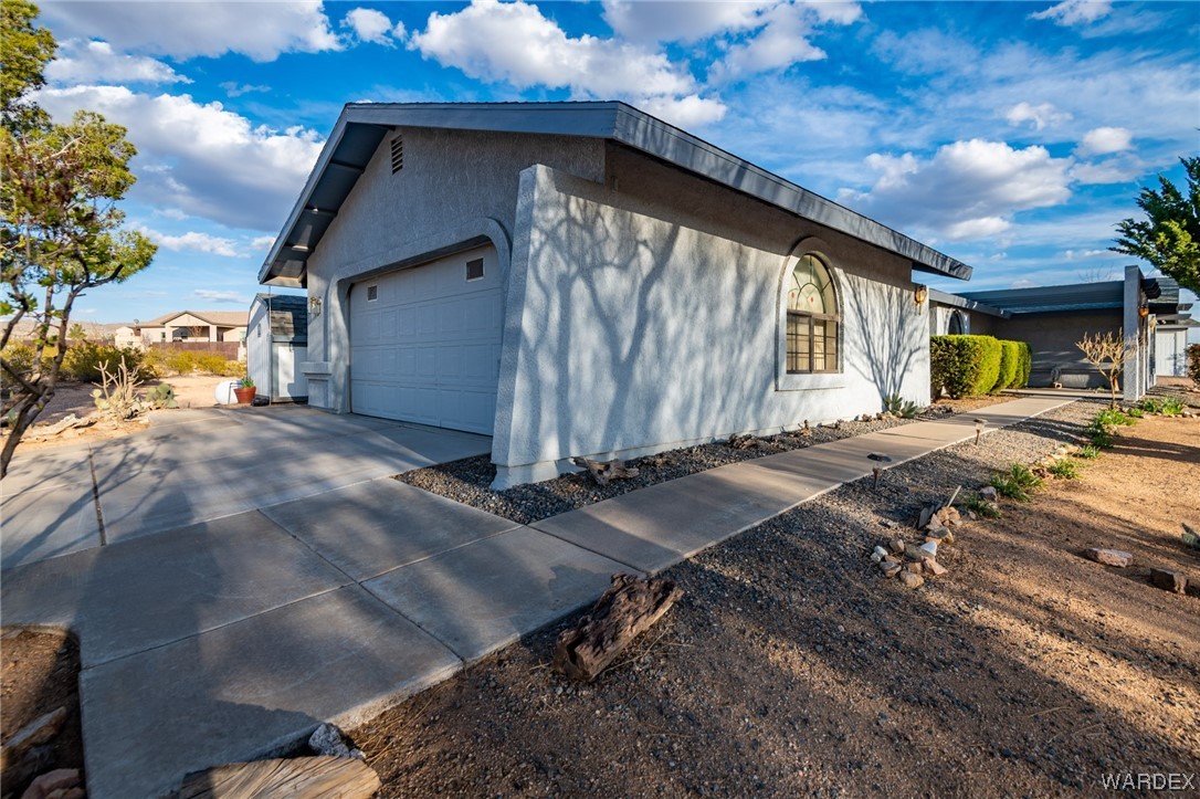 Listing photo id 46 for 8730 Lariat Drive