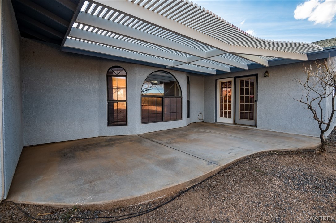 Listing photo id 49 for 8730 Lariat Drive