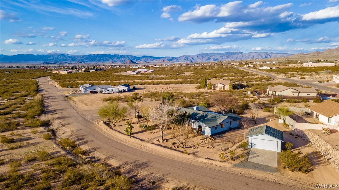 Listing photo id 59 for 8730 Lariat Drive