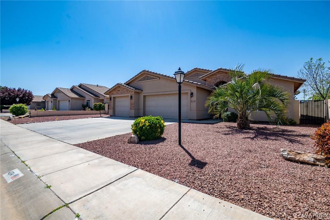Listing photo id 2 for 4274 Cane Ranch Road