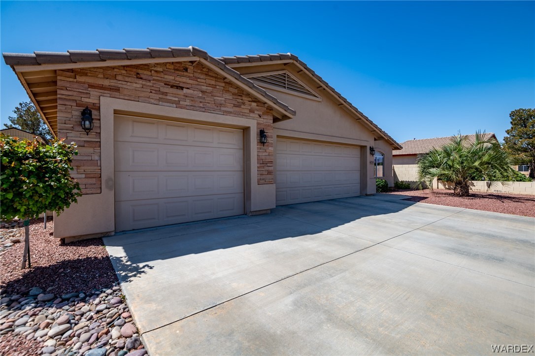 Listing photo id 4 for 4274 Cane Ranch Road
