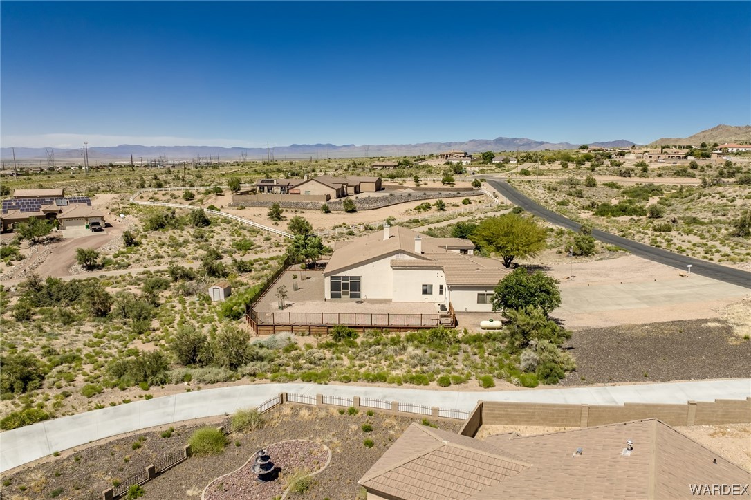 Listing photo id 78 for 1101 Copper Wind Lane