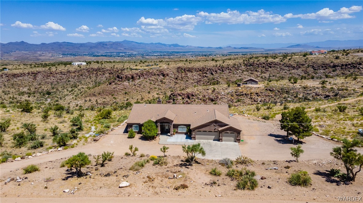 Listing photo id 25 for 3601 Stagecoach Drive