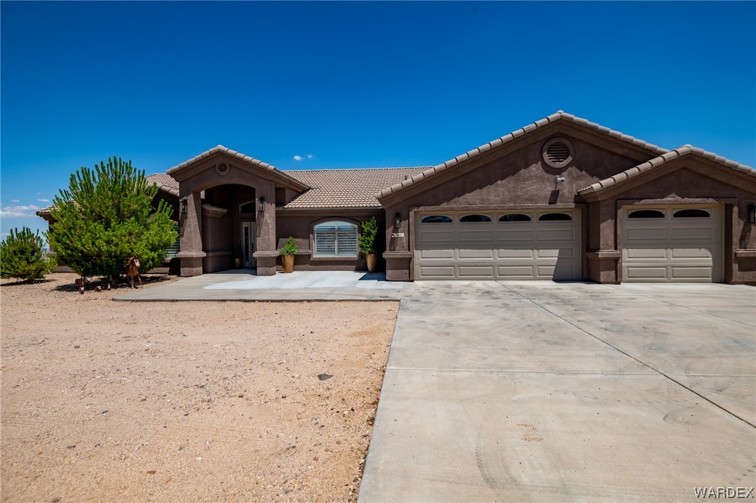 Listing photo id 63 for 3601 Stagecoach Drive