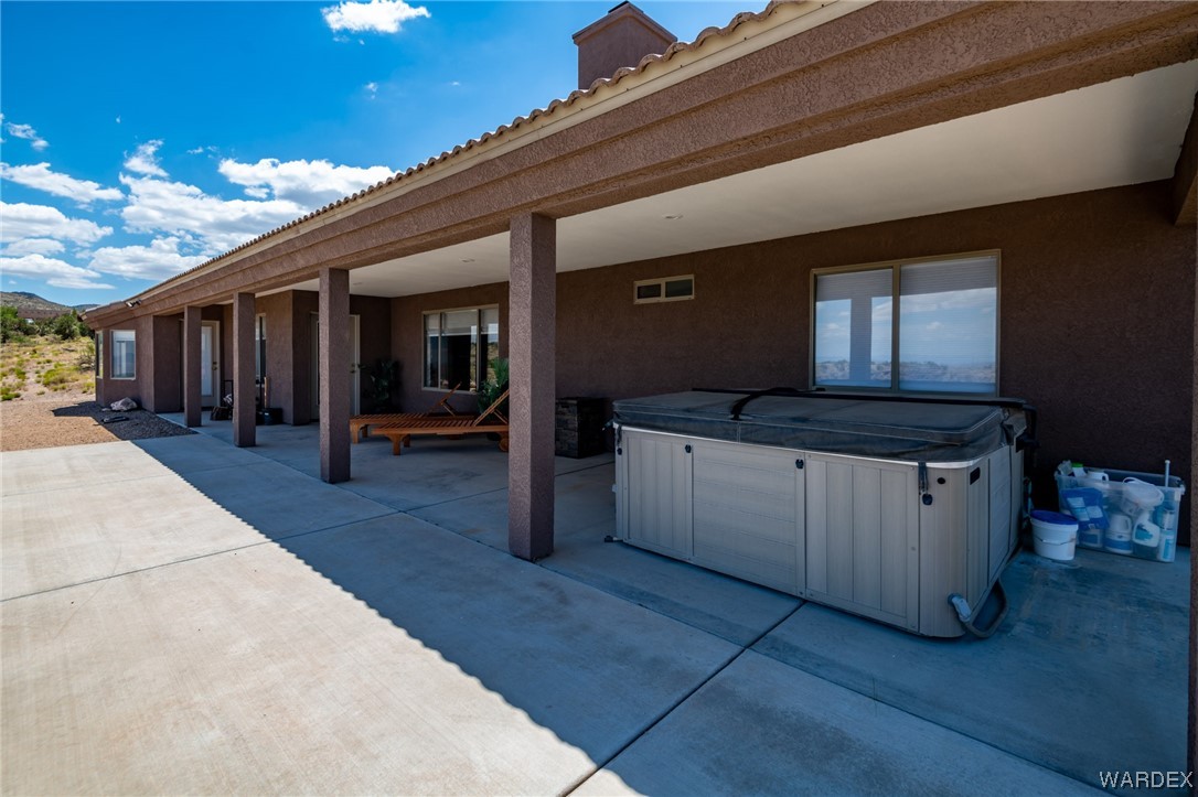 Listing photo id 72 for 3601 Stagecoach Drive