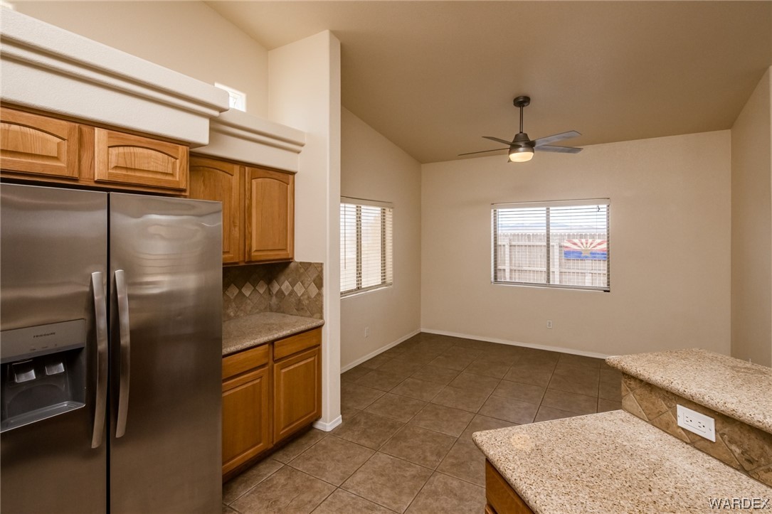 Listing photo id 20 for 8643 Cortez Drive