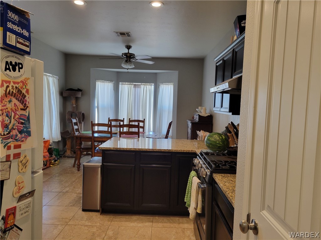 Listing photo id 6 for 4302 Cane Ranch Road