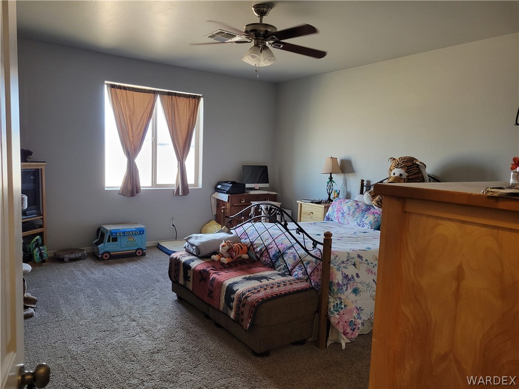 Listing photo id 8 for 4302 Cane Ranch Road